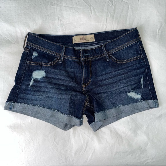 HOLLISTER | Denim Midi Short - Picture 2 of 4